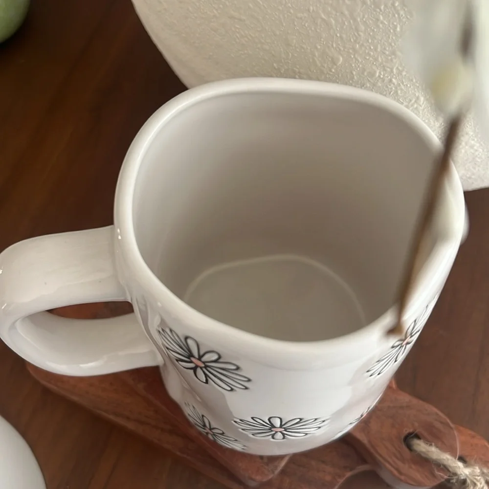 💕Rae Dunn Cute.MOM MUG💕